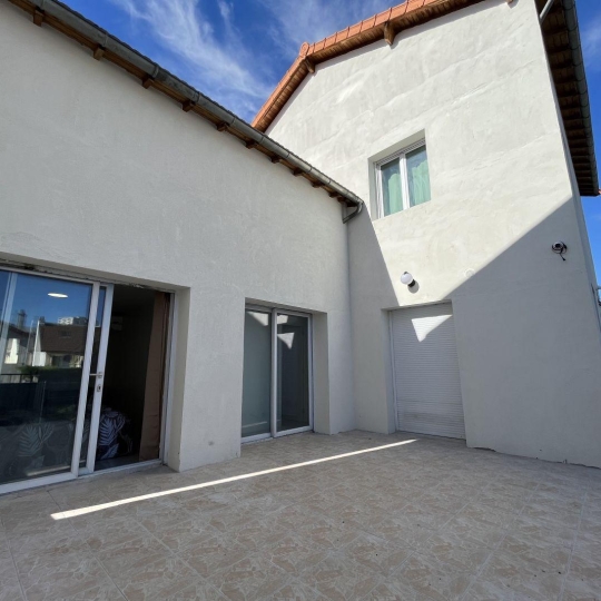  RENTAL EXPERT IMMOBILIER : House | COLOMBES (92700) | 11 m2 | 700 € 