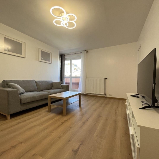  RENTAL EXPERT IMMOBILIER : Apartment | SURESNES (92150) | 10 m2 | 750 € 