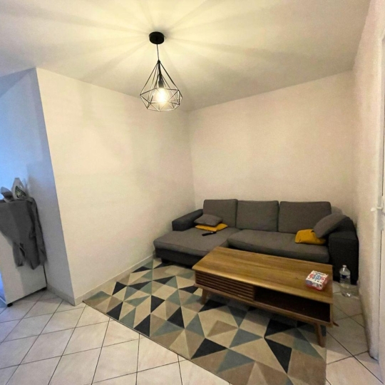  RENTAL EXPERT IMMOBILIER : Appartement | CERGY (95000) | 10 m2 | 450 € 
