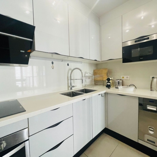  RENTAL EXPERT IMMOBILIER : Appartement | PUTEAUX (92800) | 63 m2 | 1 875 € 