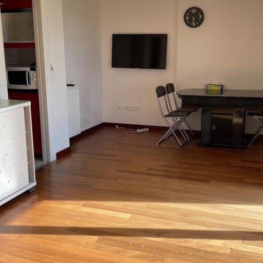  RENTAL EXPERT IMMOBILIER : Apartment | LES LILAS (93260) | 63 m2 | 1 380 € 