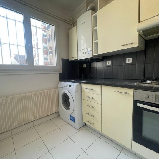  RENTAL EXPERT IMMOBILIER : Appartement | SAINT-MAUR-DES-FOSSES (94100) | 44 m2 | 1 070 € 
