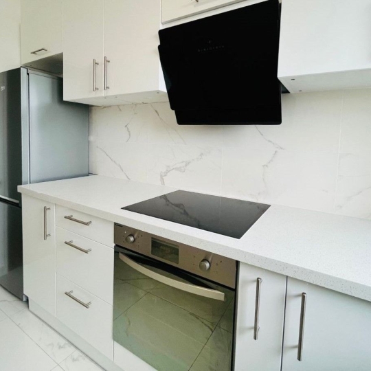  RENTAL EXPERT IMMOBILIER : Appartement | COURBEVOIE (92400) | 67 m2 | 460 000 € 