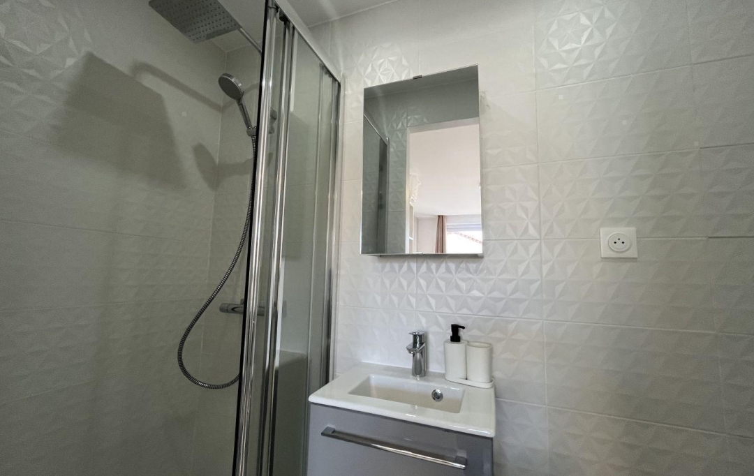 RENTAL EXPERT IMMOBILIER : Maison / Villa | COLOMBES (92700) | 15 m2 | 700 € 