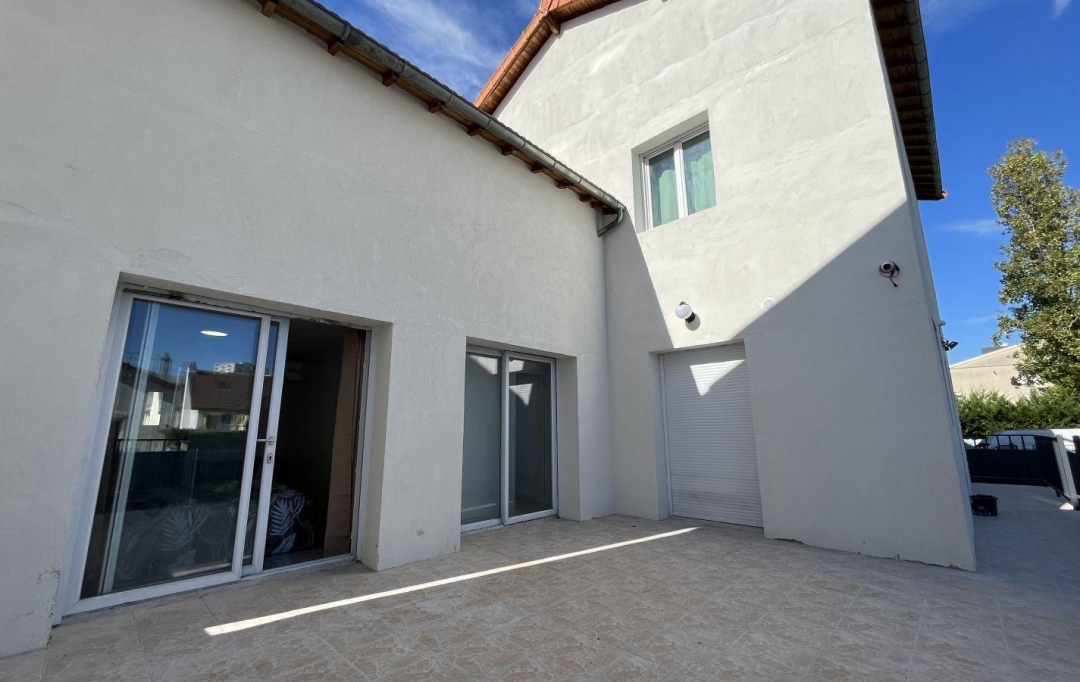 RENTAL EXPERT IMMOBILIER : Maison / Villa | COLOMBES (92700) | 15 m2 | 700 € 
