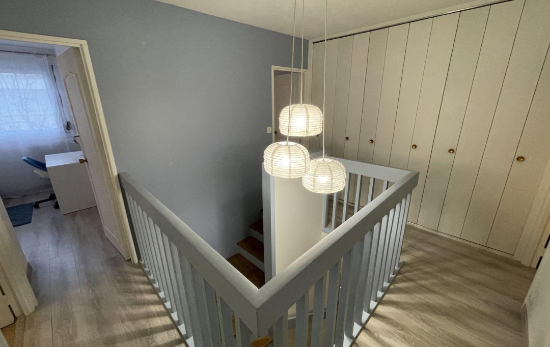 RENTAL EXPERT IMMOBILIER : Apartment | CERGY (95000) | 10 m2 | 530 € 