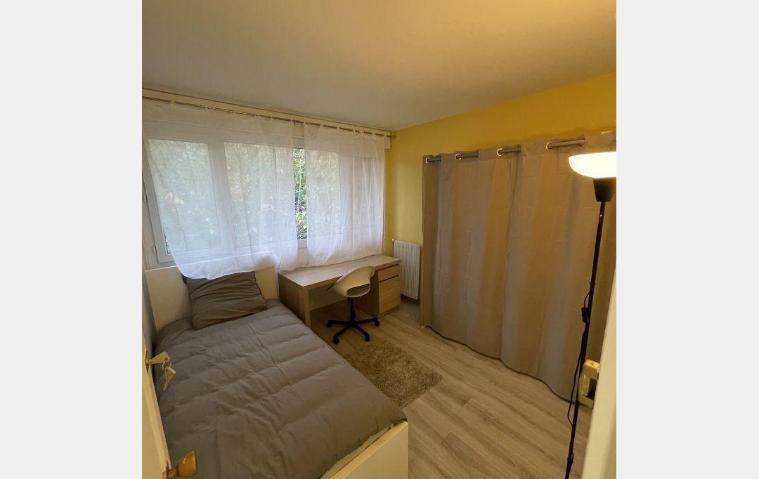 RENTAL EXPERT IMMOBILIER : Apartment | CERGY (95000) | 10 m2 | 530 € 