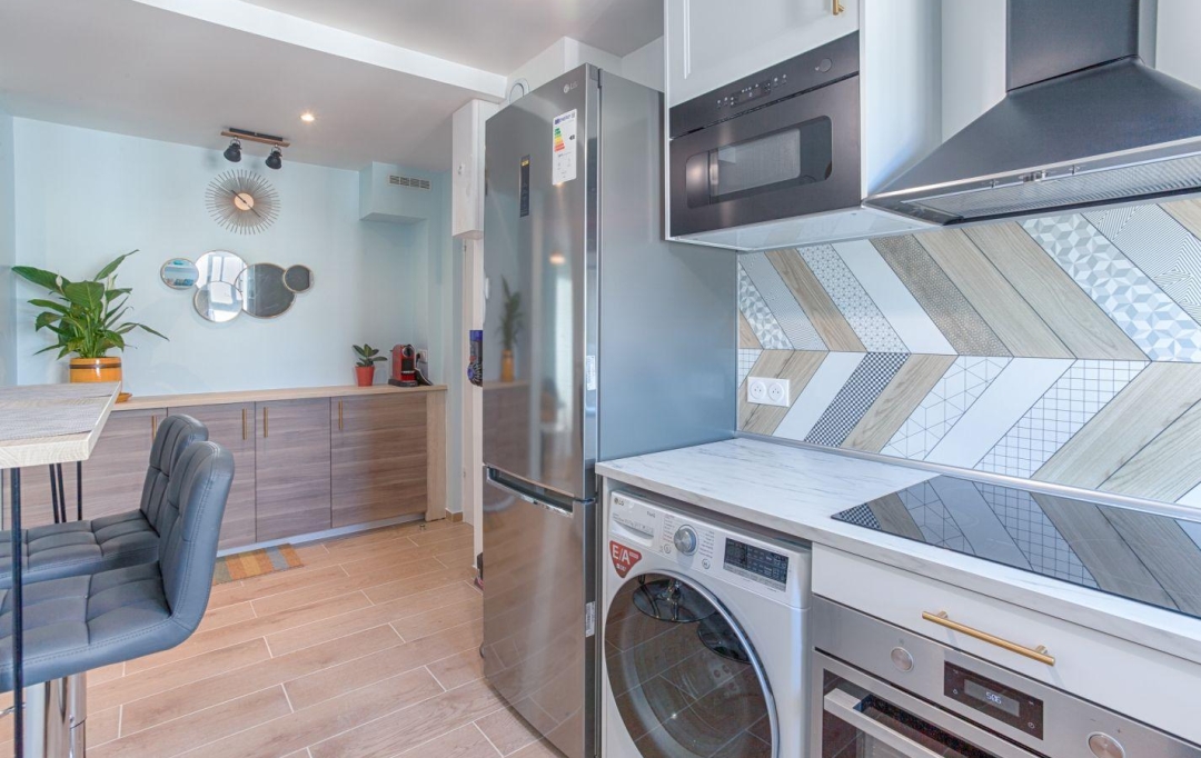 RENTAL EXPERT IMMOBILIER : Appartement | VANVES (92170) | 10 m2 | 725 € 