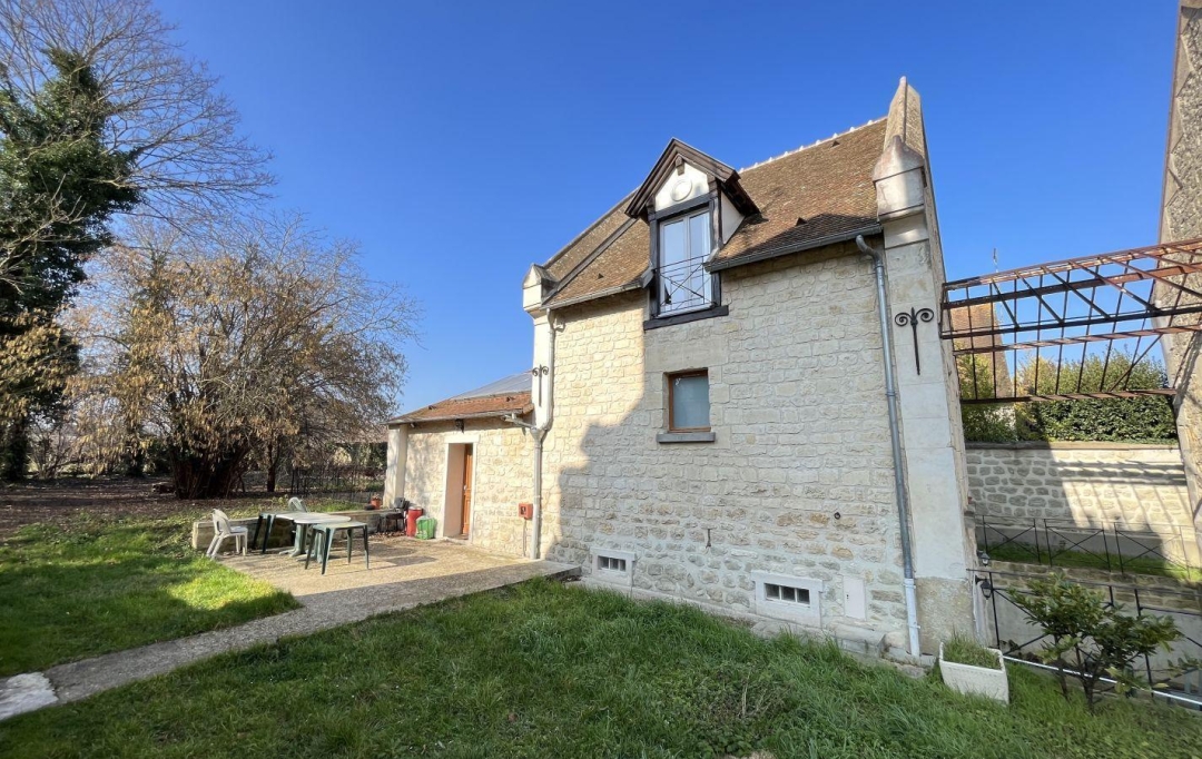 RENTAL EXPERT IMMOBILIER : Appartement | CERGY (95000) | 10 m2 | 550 € 