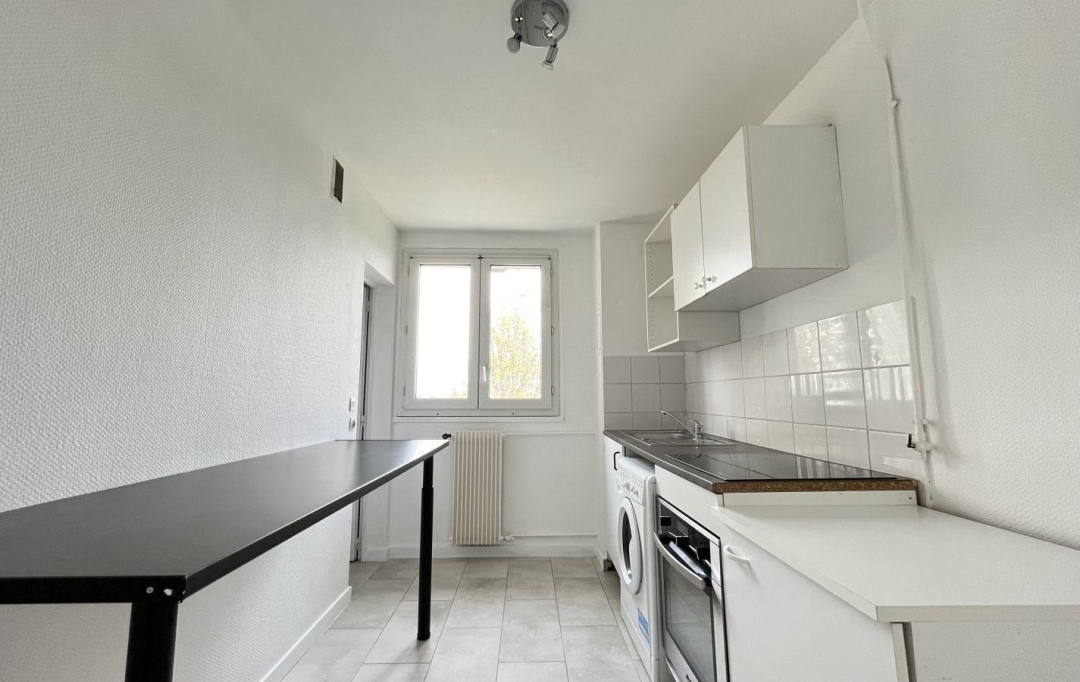 RENTAL EXPERT IMMOBILIER : Appartement | AULNAY-SOUS-BOIS (93600) | 51 m2 | 890 € 