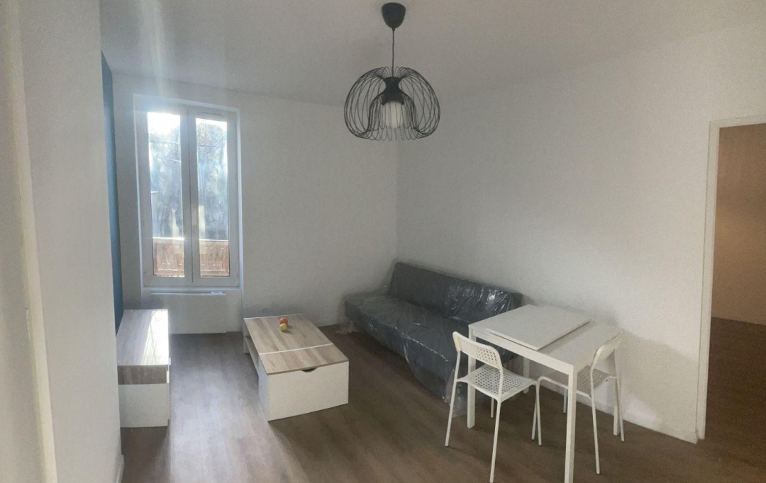 RENTAL EXPERT IMMOBILIER : Apartment | EPONE (78680) | 35 m2 | 790 € 