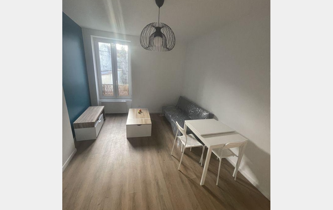 RENTAL EXPERT IMMOBILIER : Appartement | EPONE (78680) | 35 m2 | 790 € 