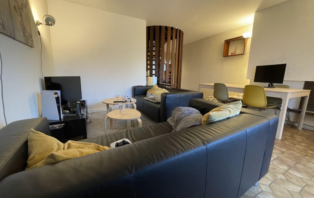 RENTAL EXPERT IMMOBILIER : House | CERGY (95000) | 10 m2 | 550 € 