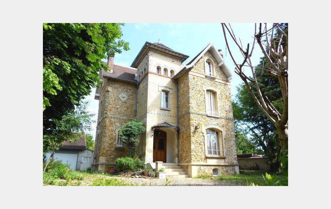 RENTAL EXPERT IMMOBILIER : Maison / Villa | CERGY (95000) | 12 m2 | 575 € 