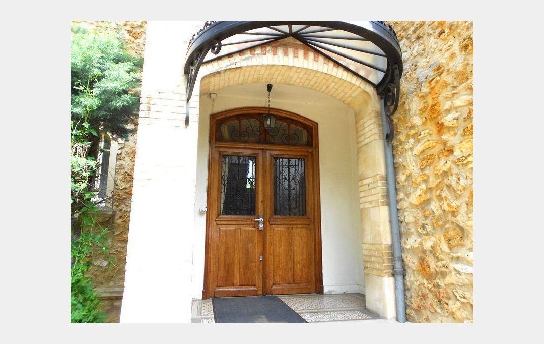 RENTAL EXPERT IMMOBILIER : Maison / Villa | CERGY (95000) | 12 m2 | 575 € 