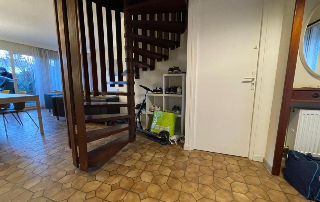 RENTAL EXPERT IMMOBILIER : Maison / Villa | CERGY (95000) | 123 m2 | 550 € 