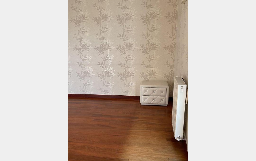 RENTAL EXPERT IMMOBILIER : Appartement | LES LILAS (93260) | 63 m2 | 1 380 € 