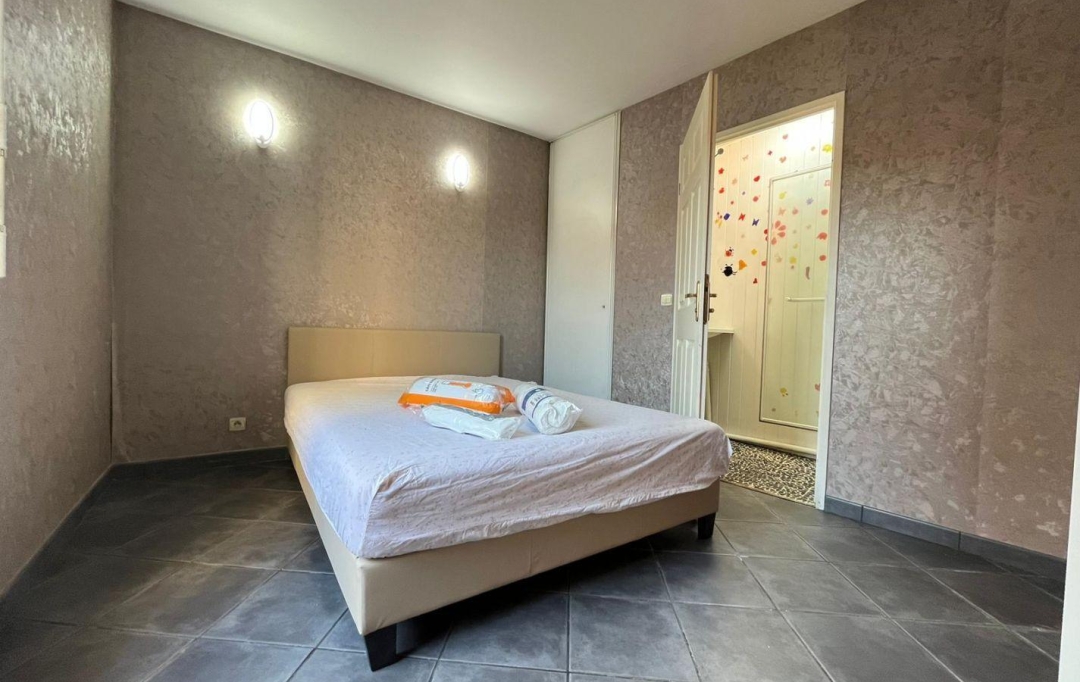 RENTAL EXPERT IMMOBILIER : Appartement | BOBIGNY (93000) | 101 m2 | 500 € 