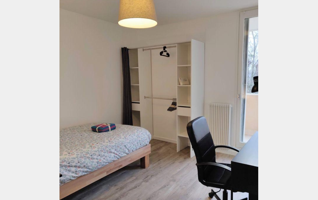 RENTAL EXPERT IMMOBILIER : Appartement | CERGY (95000) | 77 m2 | 540 € 