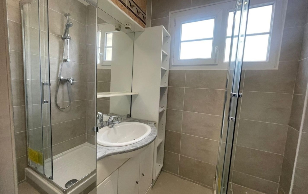 RENTAL EXPERT IMMOBILIER : Appartement | SAINT-MAUR-DES-FOSSES (94100) | 44 m2 | 1 070 € 