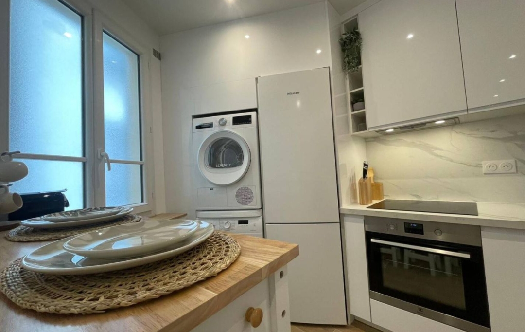 RENTAL EXPERT IMMOBILIER : Appartement | PARIS (75016) | 12 m2 | 1 100 € 