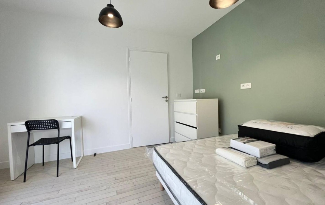 RENTAL EXPERT IMMOBILIER : Appartement | CLICHY (92110) | 61 m2 | 780 € 