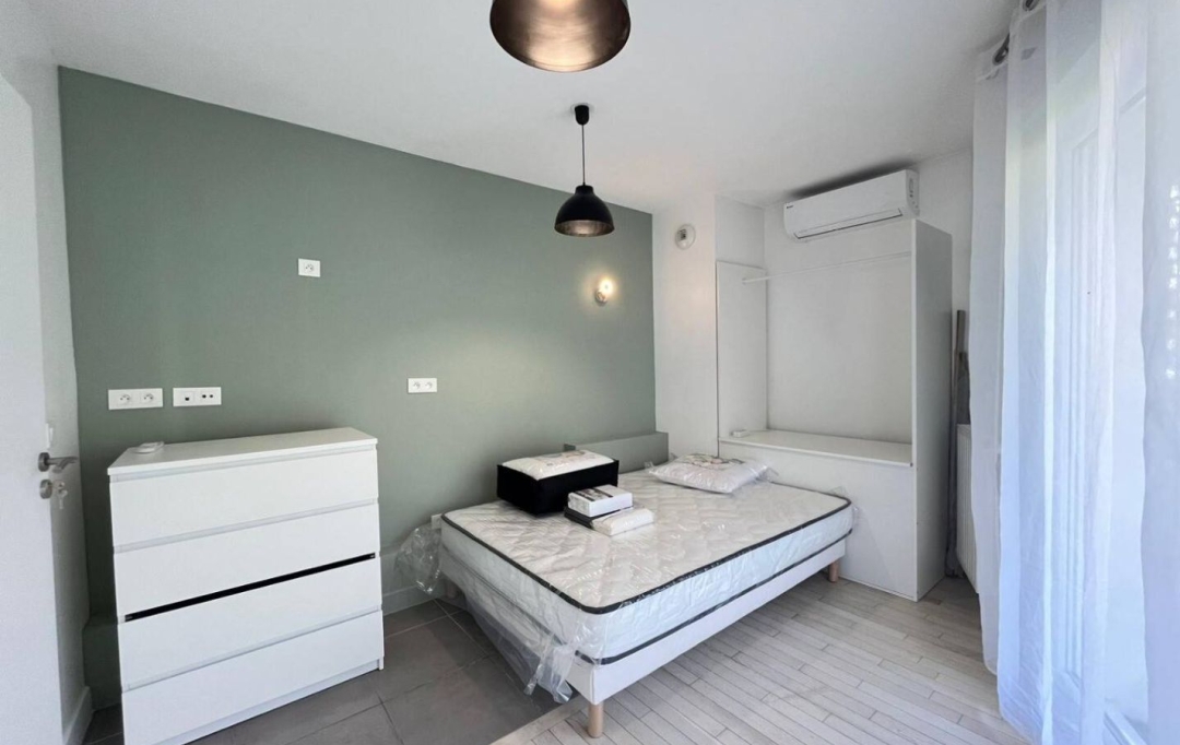 RENTAL EXPERT IMMOBILIER : Appartement | CLICHY (92110) | 61 m2 | 780 € 