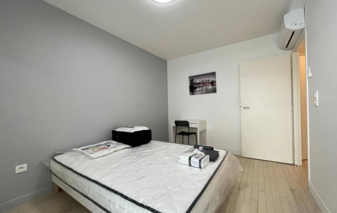 RENTAL EXPERT IMMOBILIER : Appartement | CLICHY (92110) | 61 m2 | 780 € 