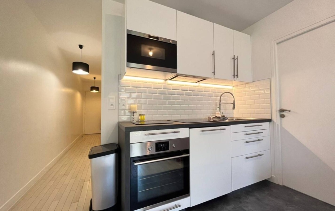 RENTAL EXPERT IMMOBILIER : Appartement | CLICHY (92110) | 61 m2 | 780 € 